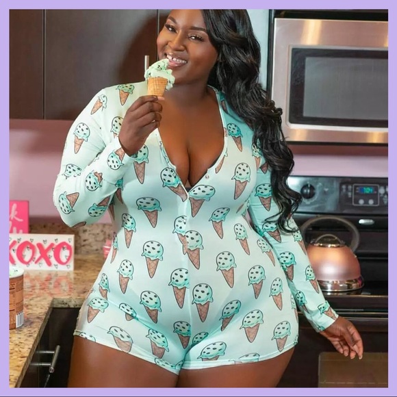 💙🍦Ice Cream Pajama Onsies🍦💙 - Picture 5 of 15